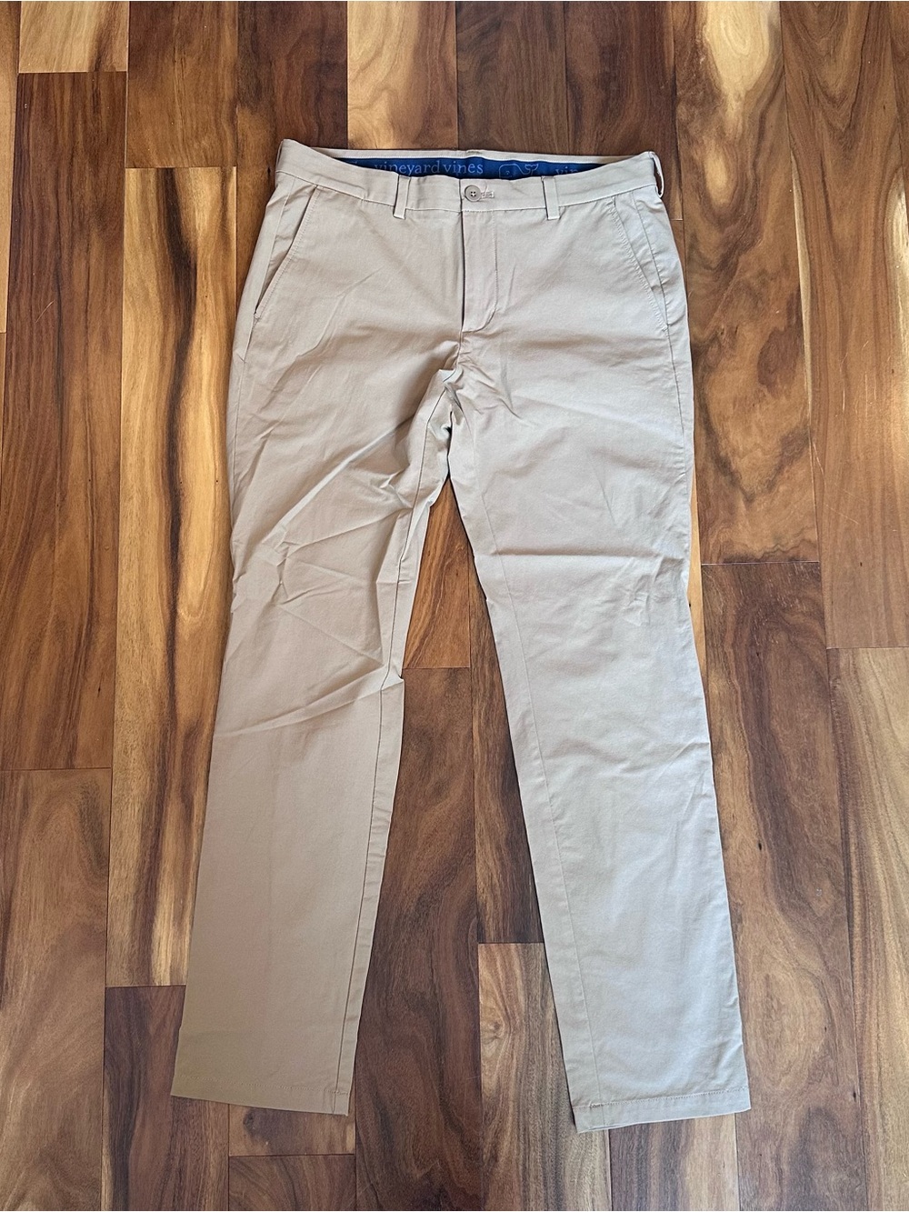 Vineyard Vines Men’s Performance Khaki Chino Pants